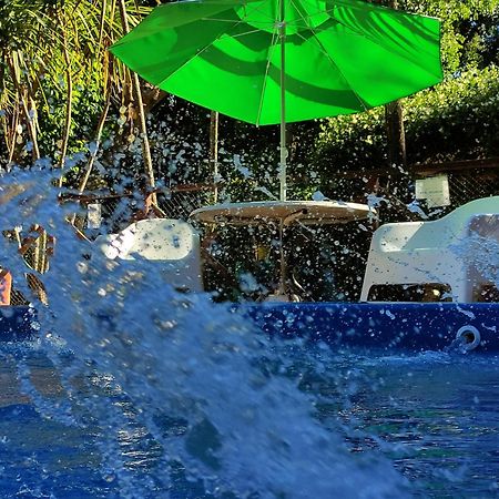 Studios La Bella Vida En Escobar Белен-де-Эскобар Экстерьер фото